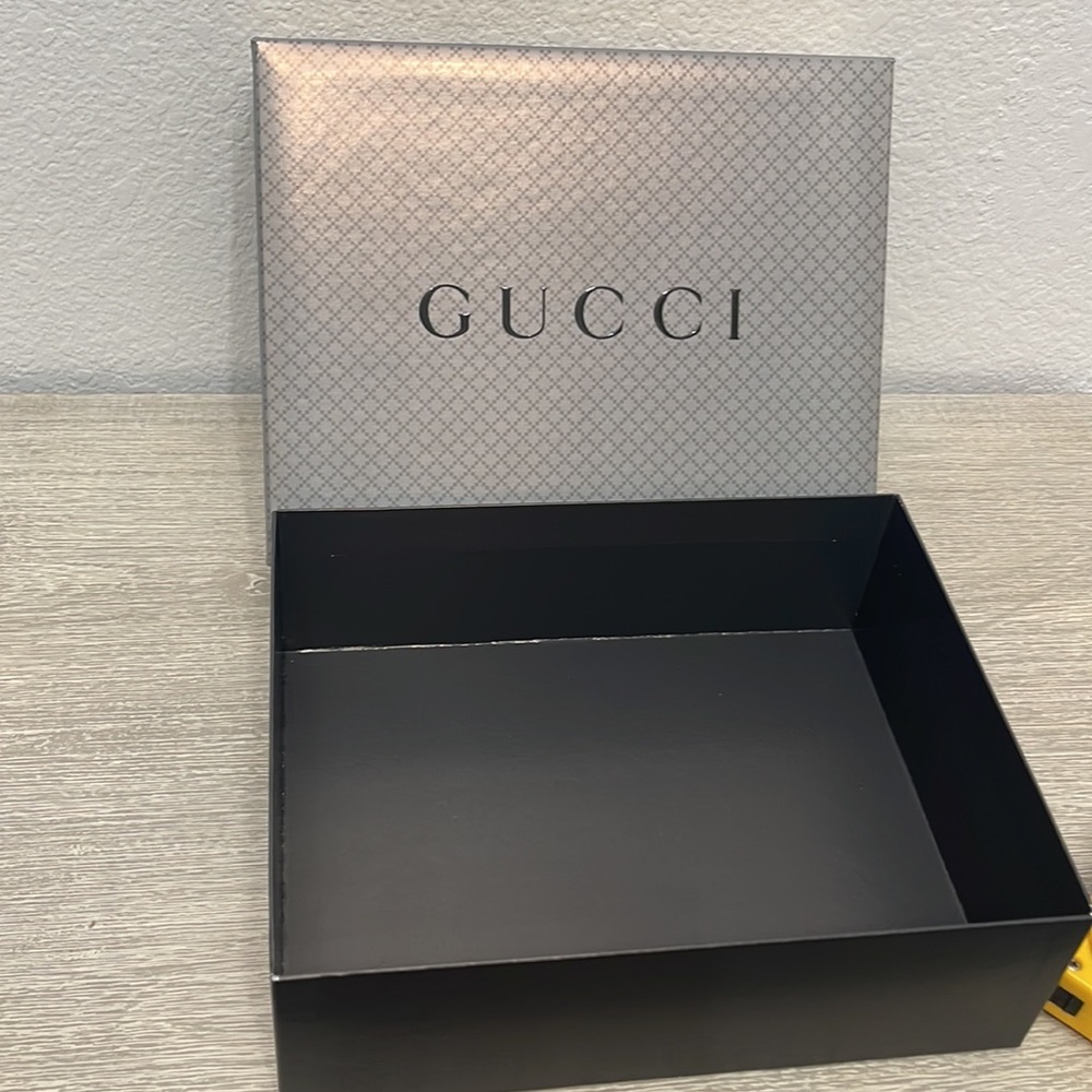 đź’ŻEmpty Gucci Box - Picture 3 of 10